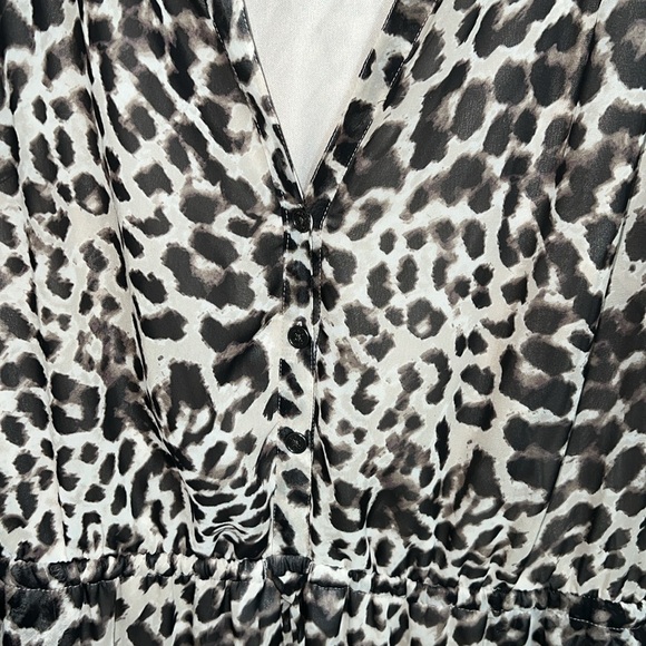 Vince Camuto Sz 10 Leopard Print Button Down Dress Elastic Drawstring Waist - Picture 3 of 12